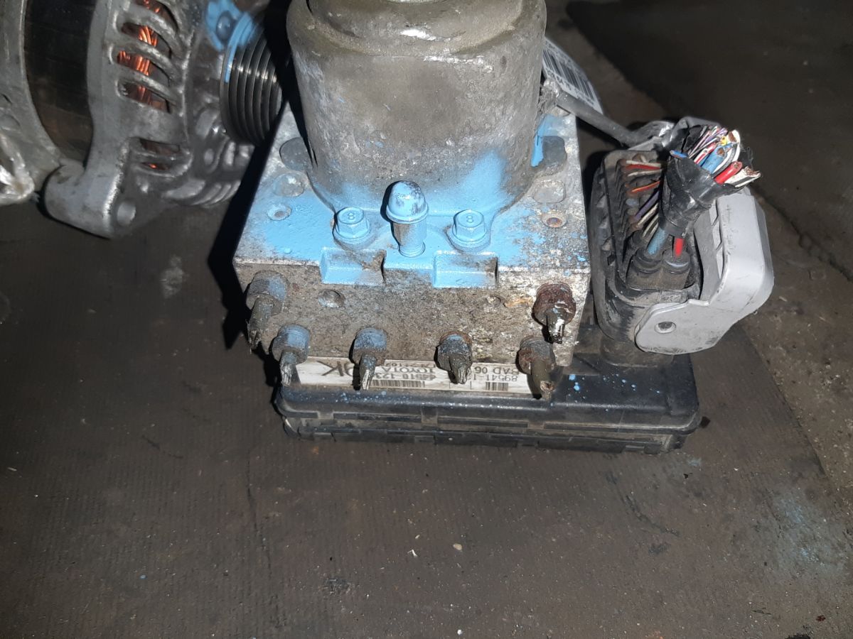 Блок ABS 44510-12341, 89541-12141 на Toyota Corolla Spacio NZE121N 1NZ-FE Фото 5