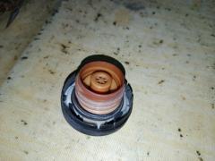 Крышка топливного бака 77310-35070, 77310-48010 на Toyota Corolla Spacio NZE121N Фото 3
