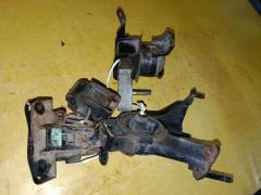 Подушка двигателя на Toyota Corolla Spacio NZE121N 1NZ-FE Фото 2