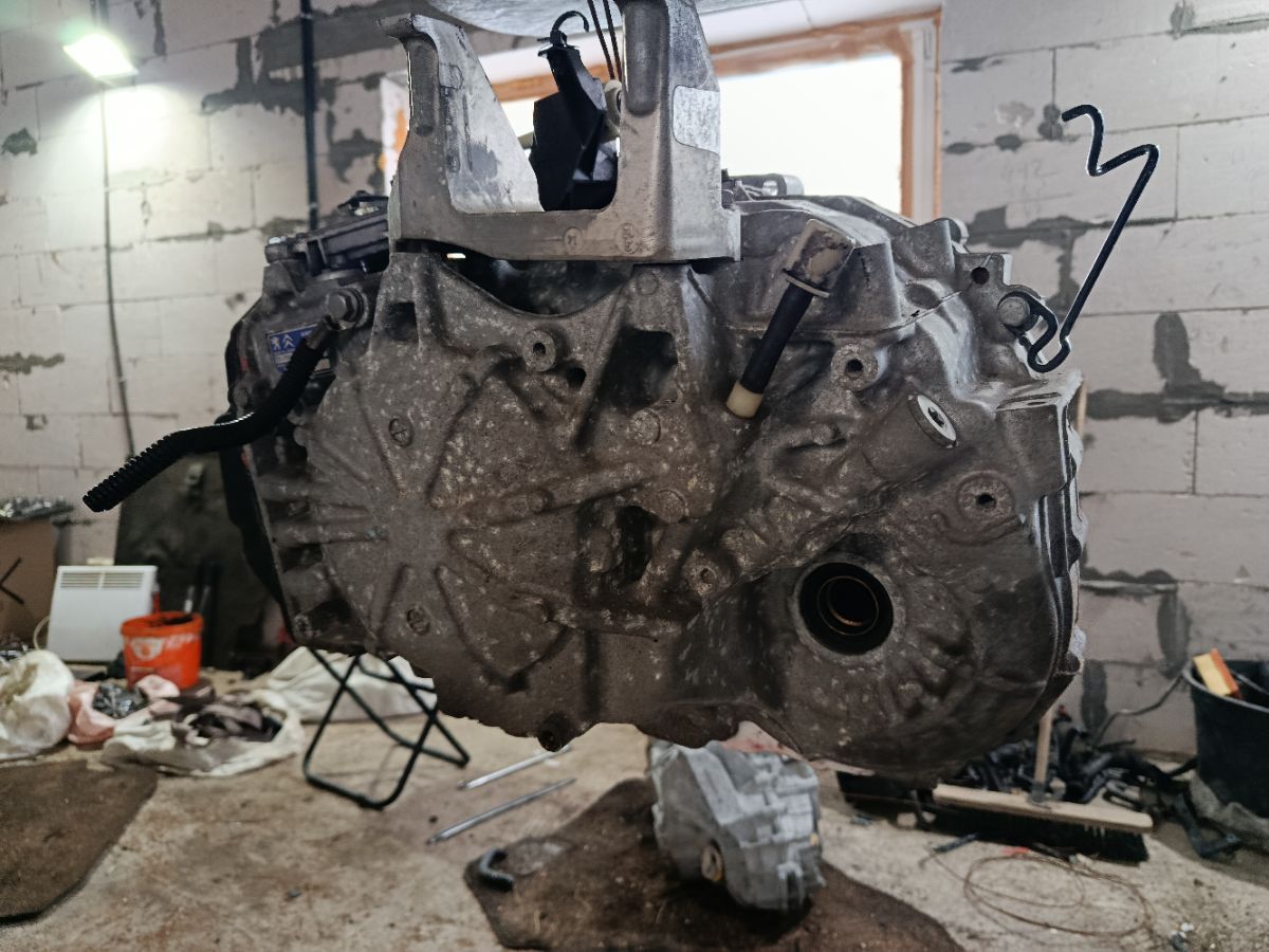 КПП автоматическая на Peugeot 508 VF38 EP6CDT Фото 12