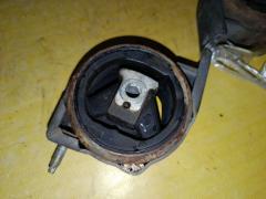 Подушка двигателя 1682401218 на Mercedes-Benz Vaneo W414.700 166.991 Фото 2