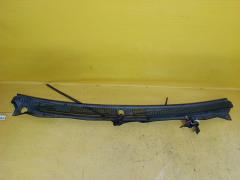Решетка под лобовое стекло на Mitsubishi Pajero V75W MR557167  MR478793  MR478794