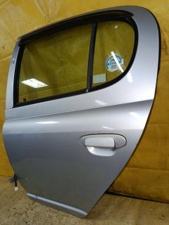 Дверь боковая на Toyota Vitz SCP10 Фото 3