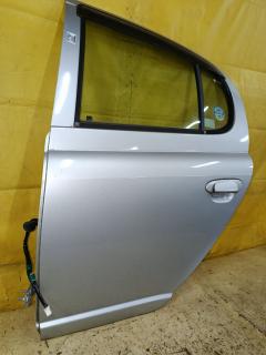 Дверь боковая на Toyota Vitz SCP10 Фото 4