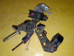 Подушка двигателя на Toyota Vitz SCP10 1SZ-FE Фото 2