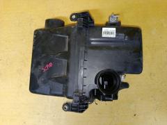 Корпус воздушного фильтра 17700-23080, 17700-23081, 17700-23082 на Toyota Vitz SCP10 1SZ-FE Фото 3