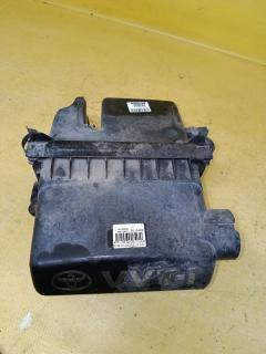 Корпус воздушного фильтра 17700-23080, 17700-23081, 17700-23082 на Toyota Vitz SCP10 1SZ-FE Фото 6
