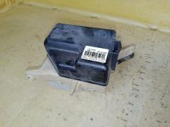 Блок предохранителей 82741-52010 на Toyota Vitz SCP10 1SZ-FE Фото 2