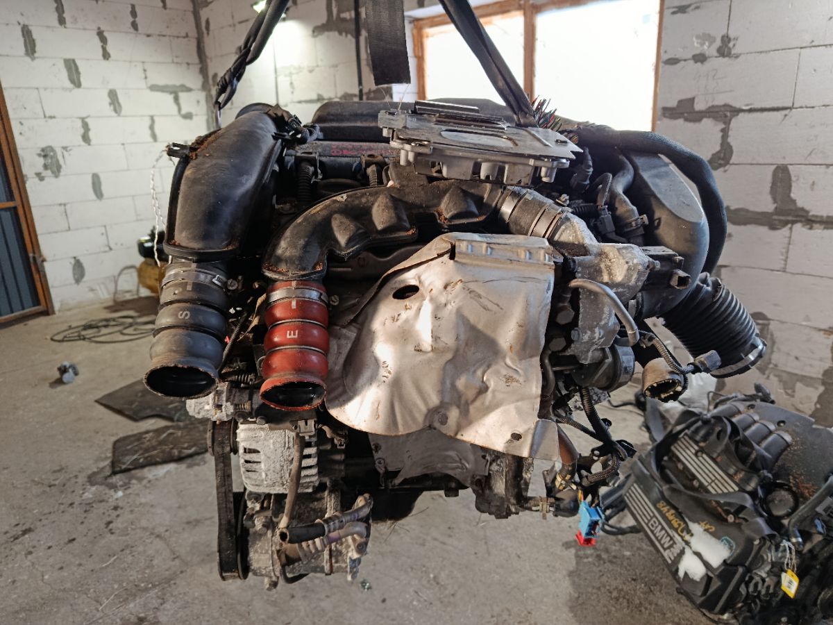 Двигатель на Peugeot 5008 VF30 EP6CDT Фото 9