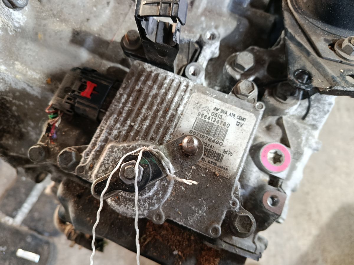 КПП автоматическая на Peugeot 5008 VF30 EP6CDT Фото 11