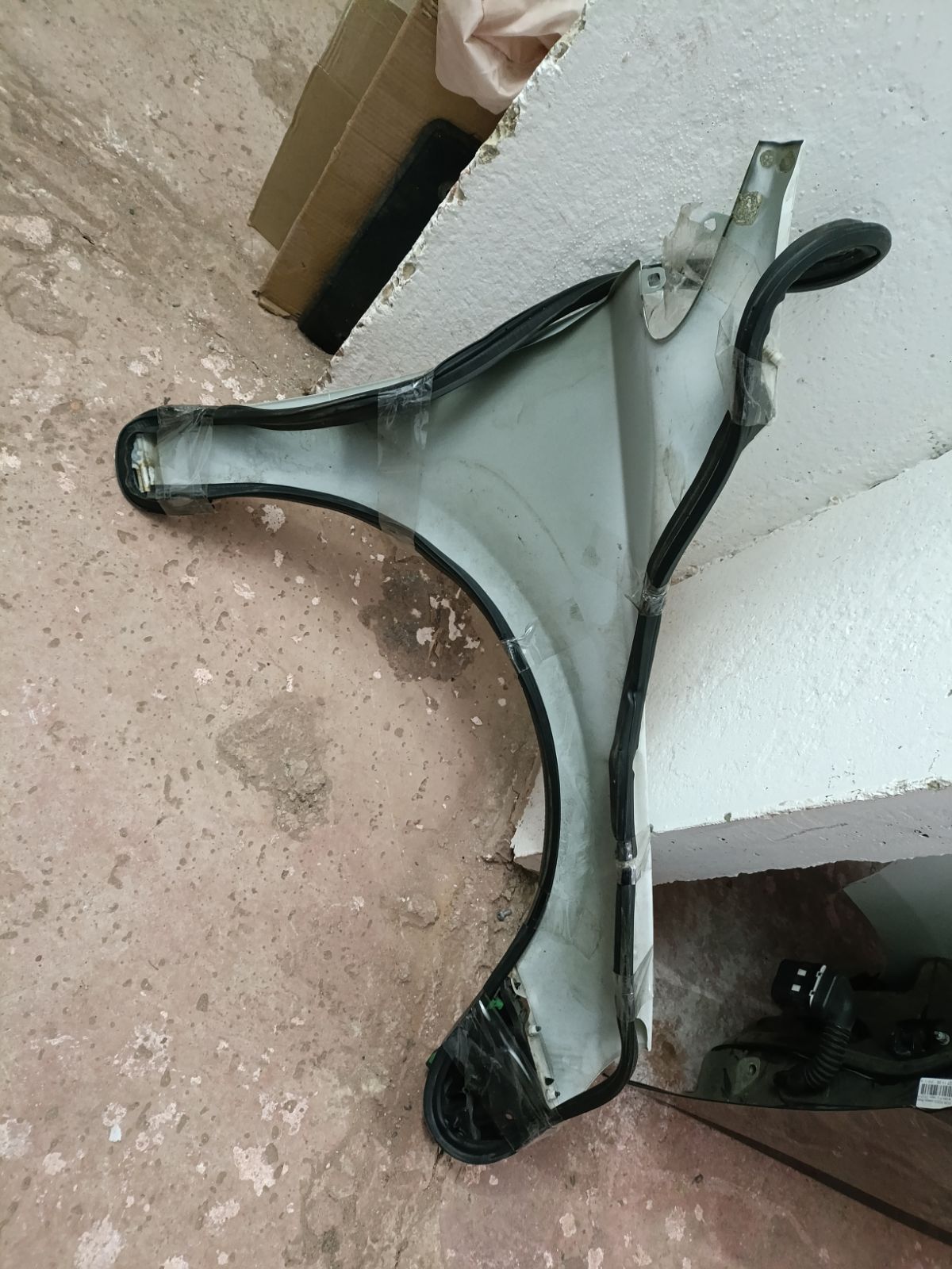 Крыло переднее на Volvo V40 MV Фото 16