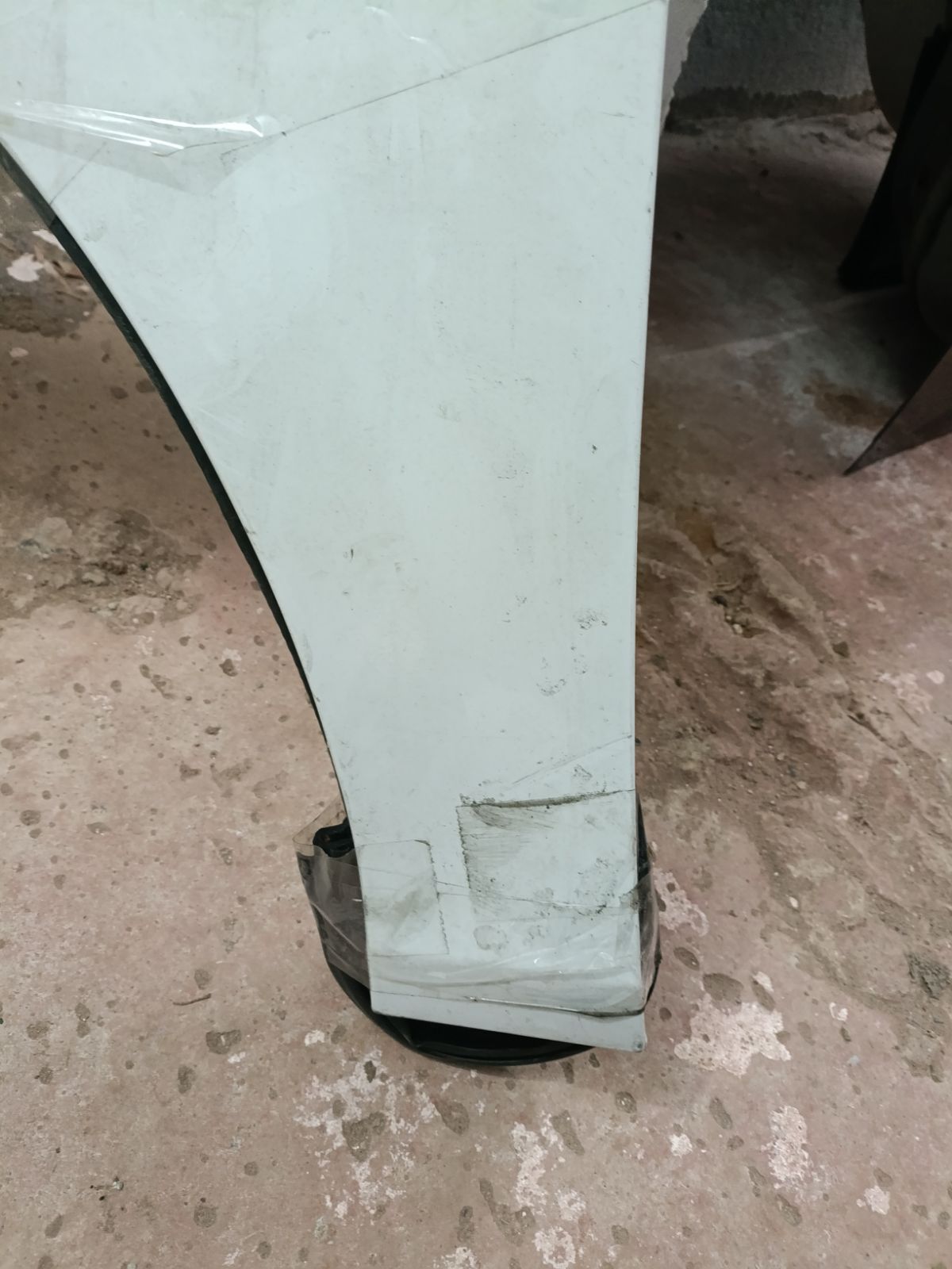 Крыло переднее на Volvo V40 MV Фото 5