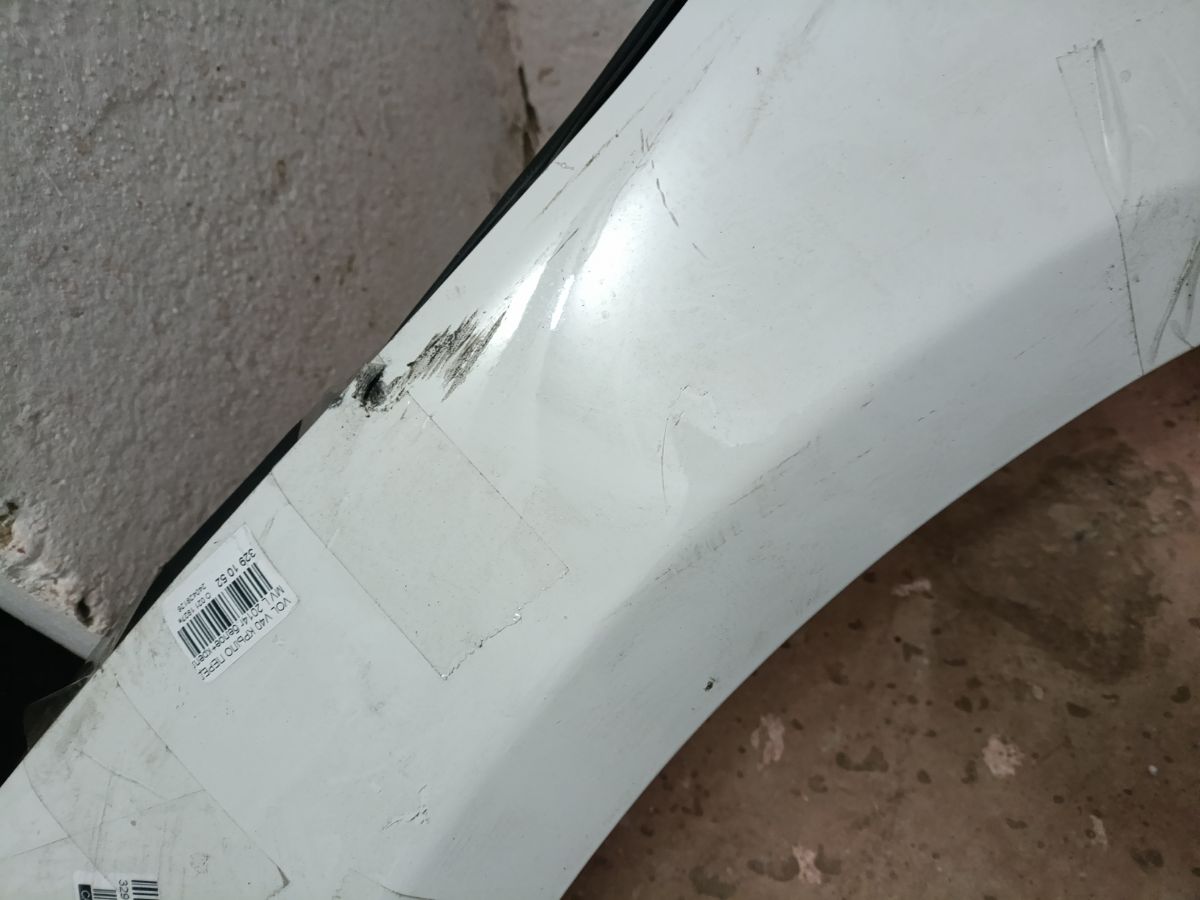 Крыло переднее на Volvo V40 MV Фото 8