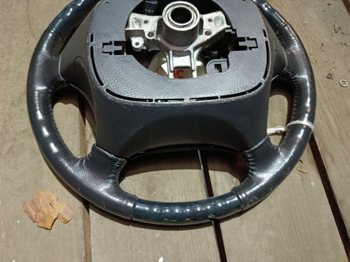 Руль на Toyota Alphard ANH10W Фото 9