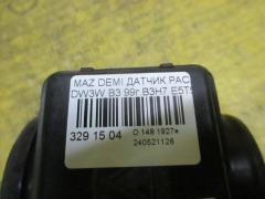 Датчик расхода воздуха E5T51171 на Mazda Demio DW3W B3 Фото 3
