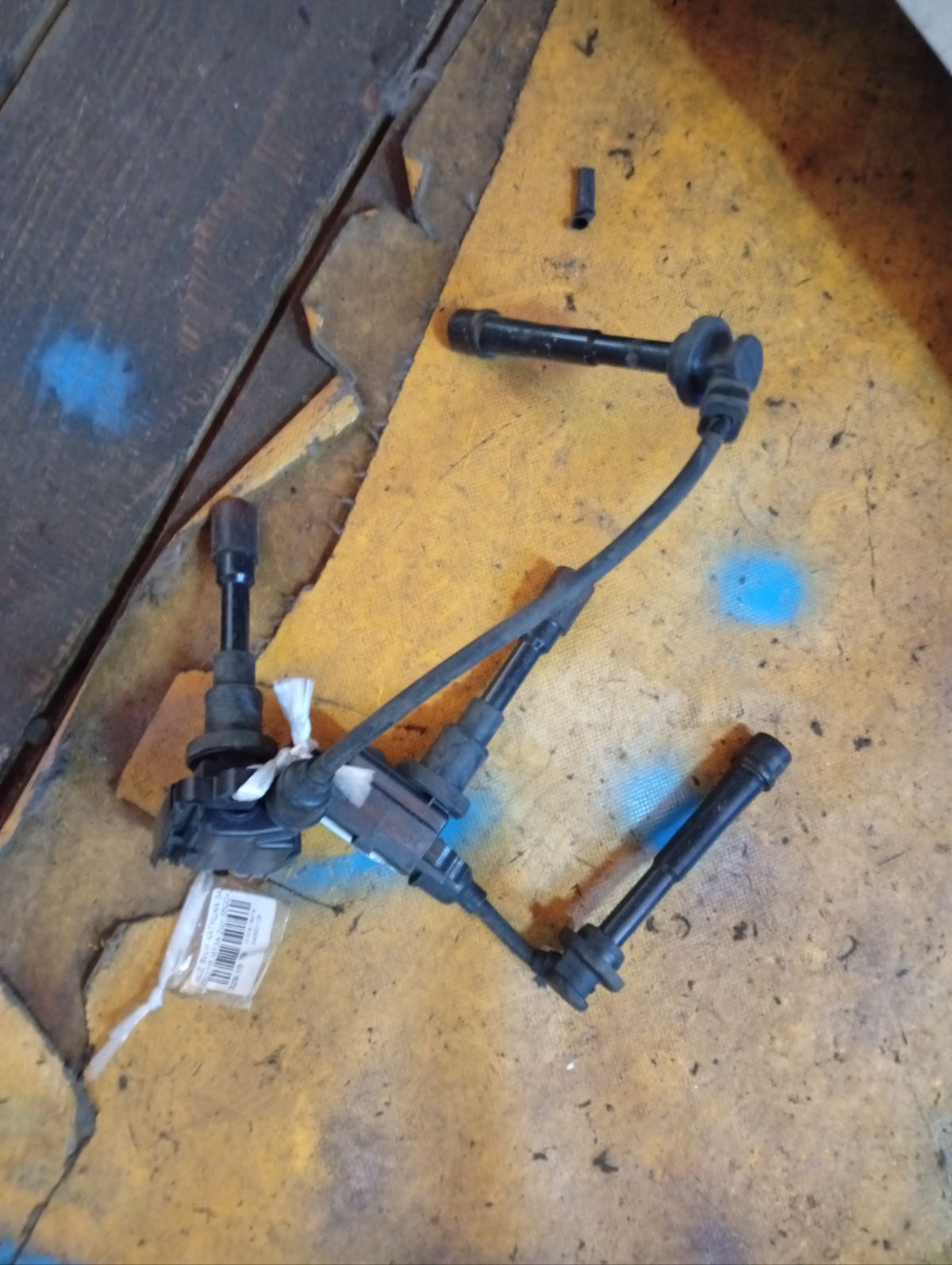 Катушка зажигания 33400-65G00, 33400-65G01, LC-016-6247 на Suzuki Swift ZC11S M13A Фото 2