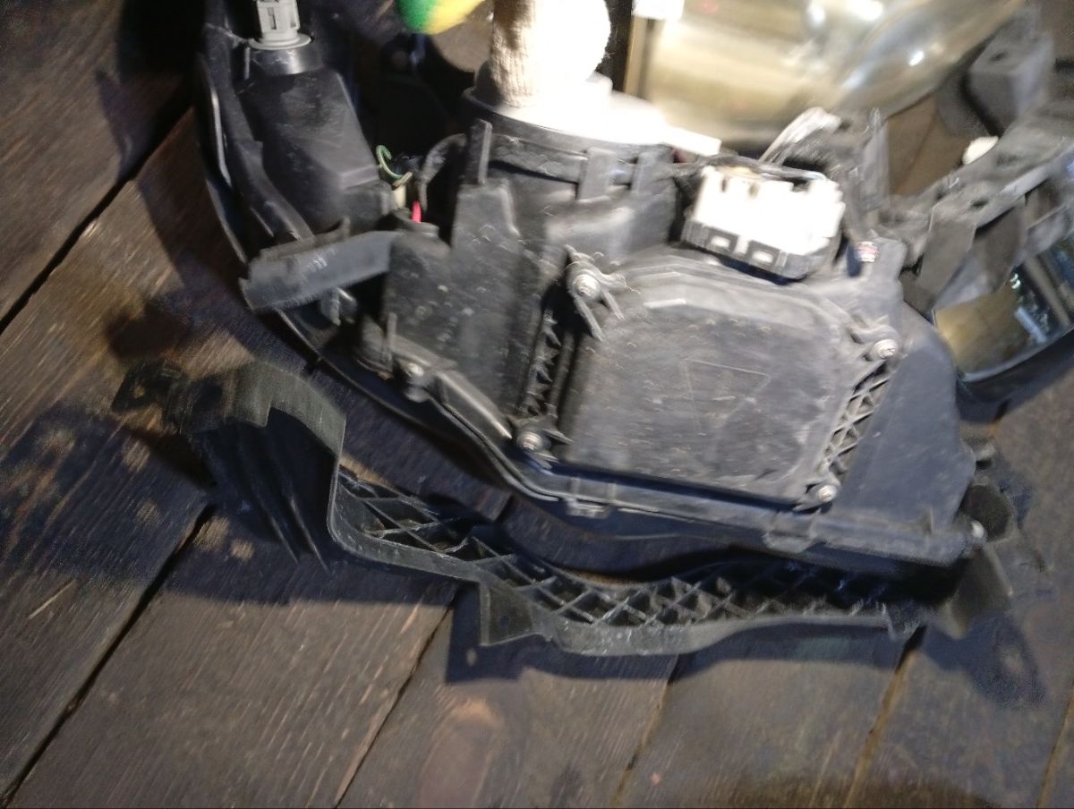 Фара 100-20952 100-20952 на Subaru Legacy BL5 Фото 7