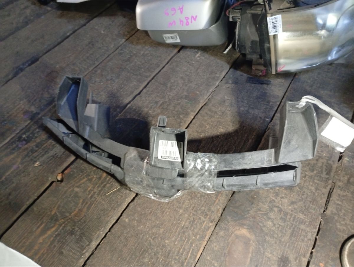 Крепление бампера C273-50-151 C273-50-161 на Mazda Biante CCEFW Фото 2