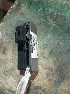 Бардачок на Nissan Cube AZ10 Фото 10