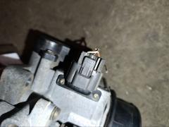 Дроссельная заслонка на Nissan Cube AZ10 CGA3DE Фото 6