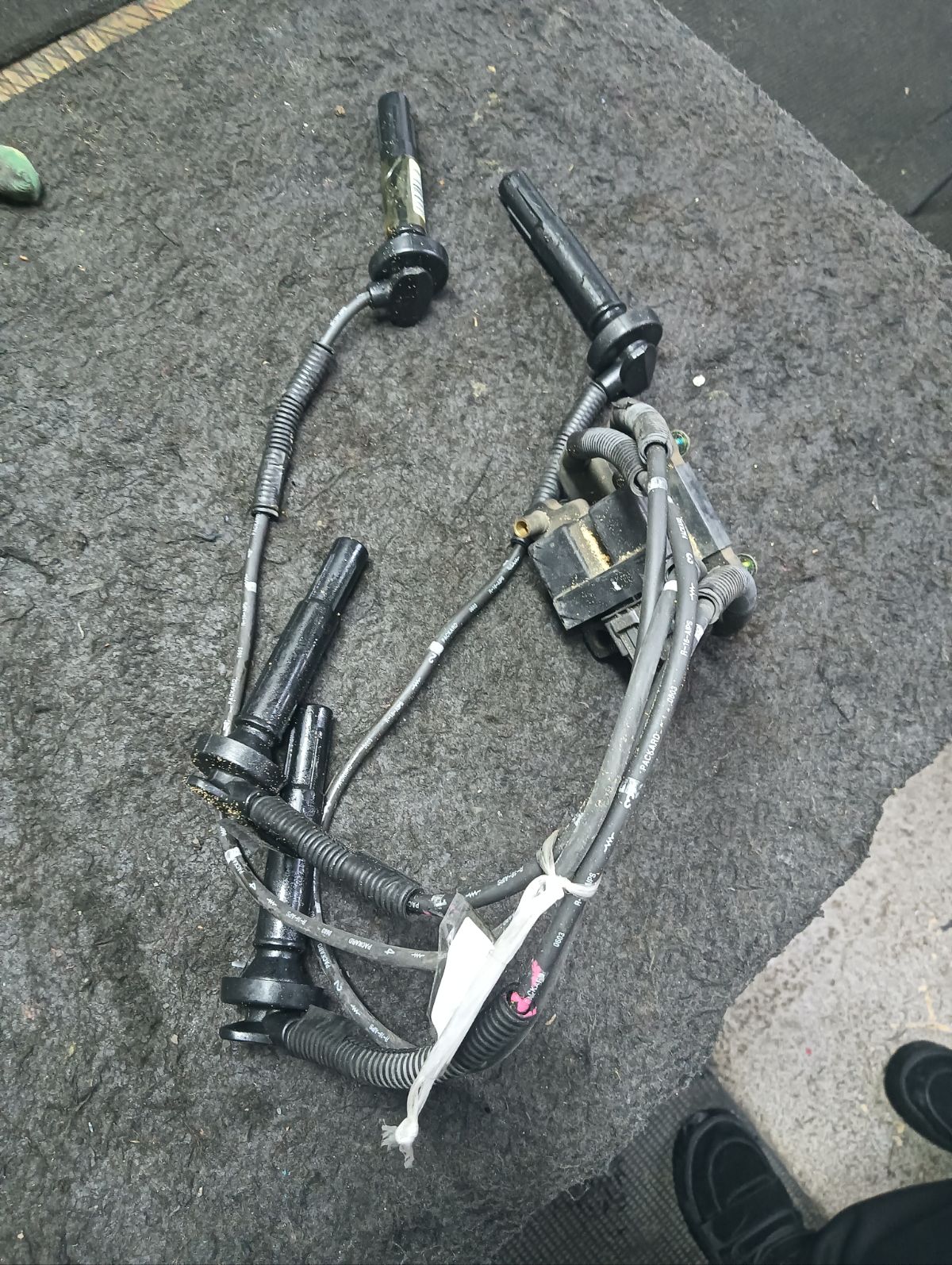 Катушка зажигания 22433-AA500, 	22433AA580 на Subaru Legacy BL5 EJ203 Фото 10