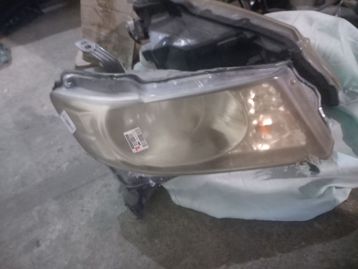 Фара 100-22068 100-22068 на Honda Freed Spike GB3 Фото 17