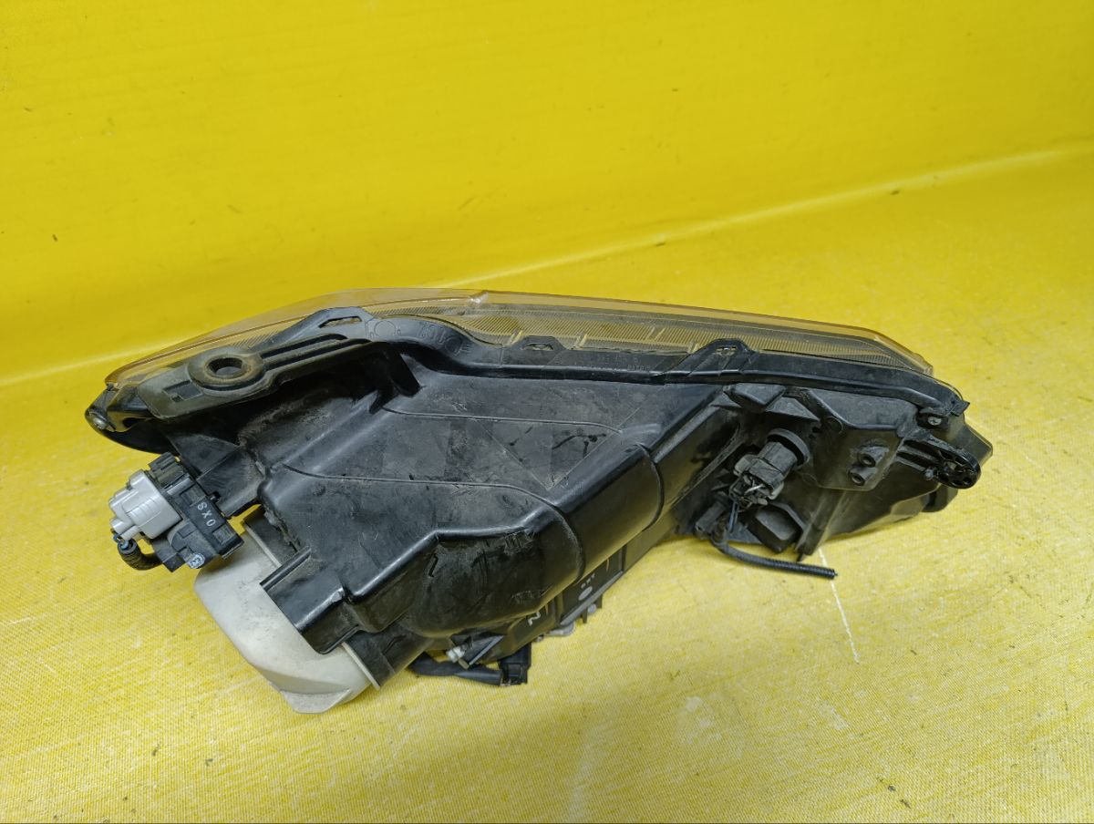 Фара 100-22068 100-22068 на Honda Freed Spike GB3 Фото 8