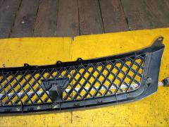 Решетка радиатора 53111-26280 на Toyota Hiace Regius KCH46G Фото 12