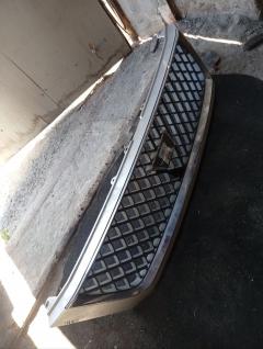Решетка радиатора 53111-26280 на Toyota Hiace Regius KCH46G Фото 15