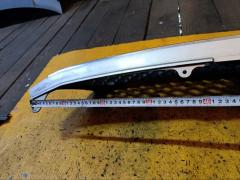 Решетка радиатора 53111-26280 на Toyota Hiace Regius KCH46G Фото 3