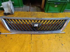Решетка радиатора 53111-26280 на Toyota Hiace Regius KCH46G Фото 7