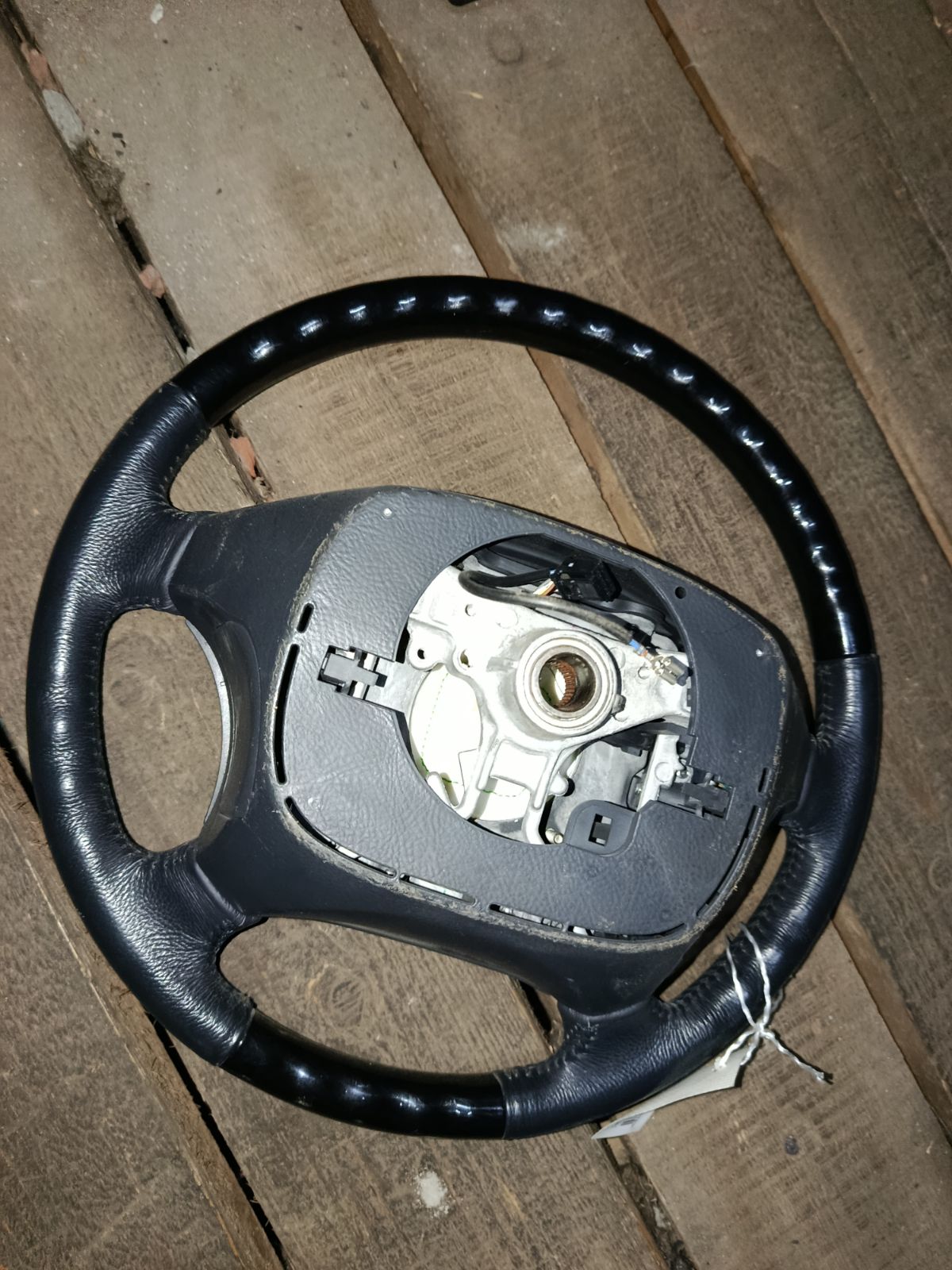 Руль на Toyota Alphard MNH10W Фото 10