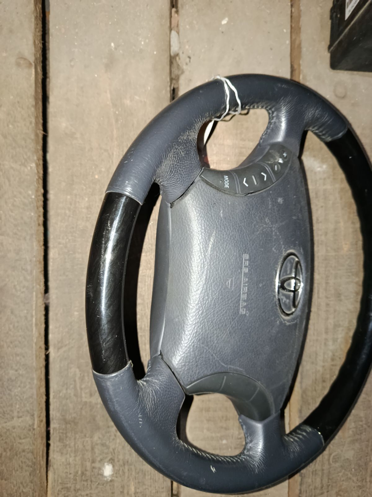 Руль на Toyota Alphard MNH10W Фото 4