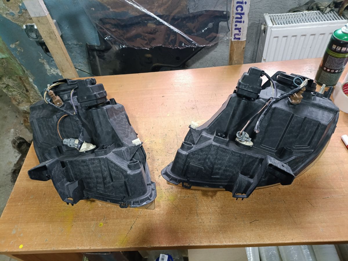 Фара 8200236593  8200236595 на Renault Kangoo KC Фото 13