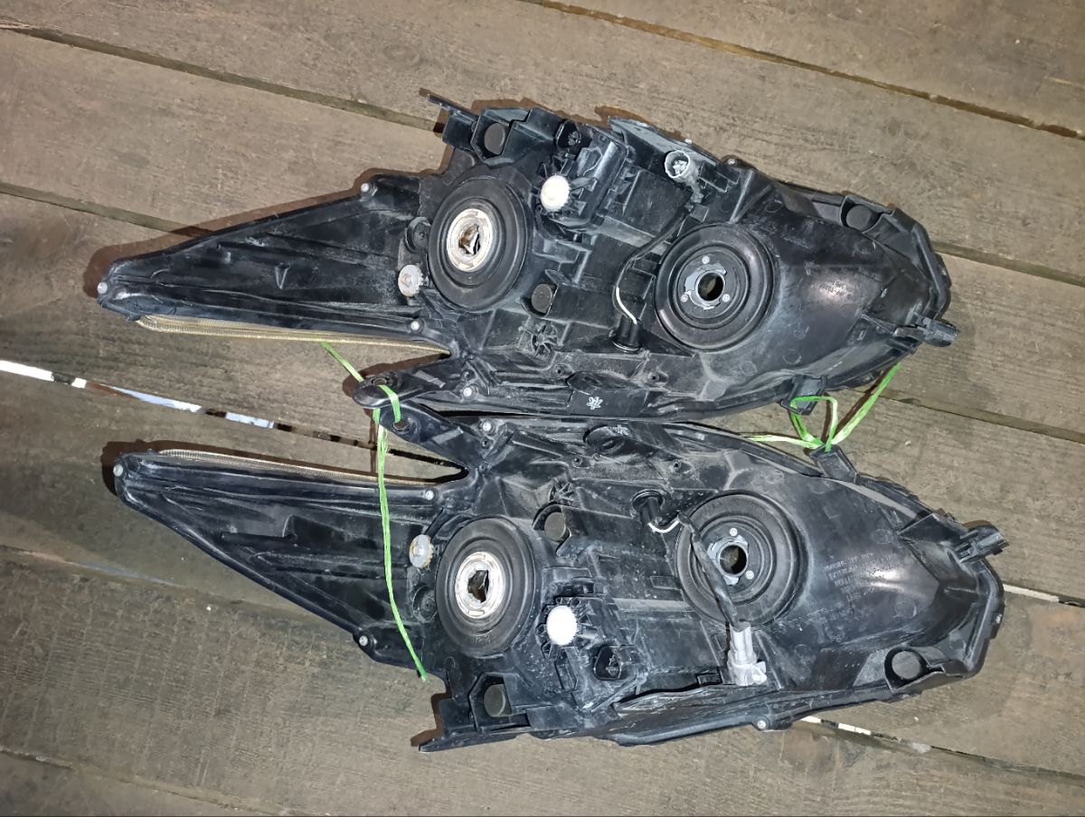 Фара 47-29 47-29 на Toyota Prius ZVW30 Фото 14