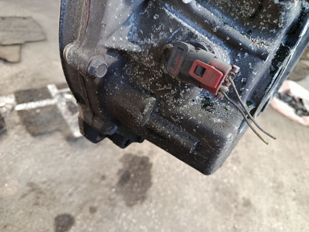 КПП автоматическая на Volvo 850 LW B5252FS Фото 10