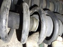 Стойка амортизатора на Subaru Exiga YA5 EJ205 Фото 9