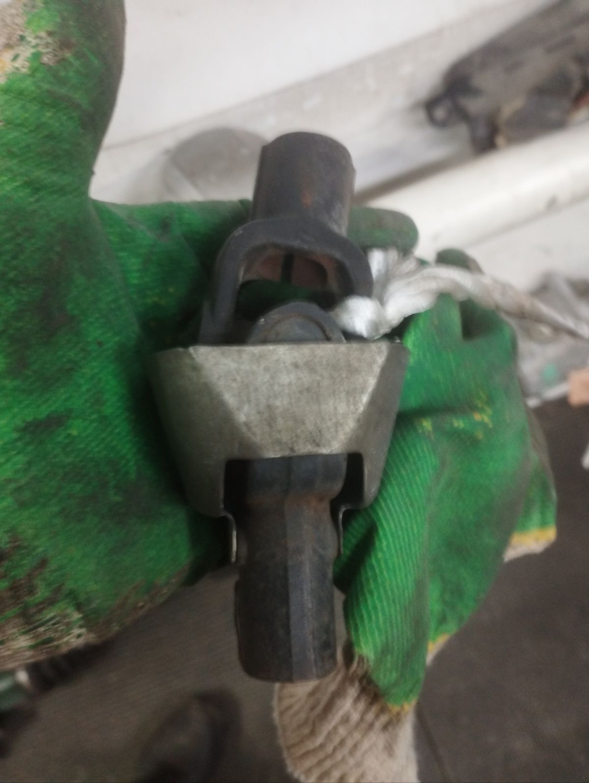 Рулевой карданчик 45206-51010 на Toyota Mark Ii GX110 Фото 2 Рулевой карданчик 45206-51010 на Toyota Mark Ii GX110 Фото 2