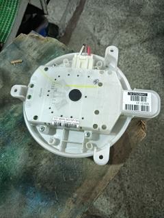 Мотор печки 87103-30400 на Toyota Mark X GRX120 Фото 2