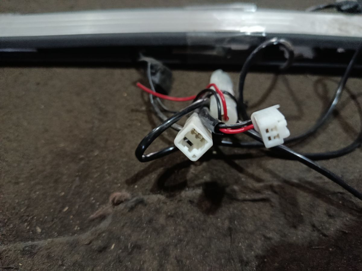 Накладка на порог салона на Toyota Mark X GRX120 Фото 8