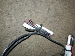 Накладка на порог салона на Toyota Mark X GRX120 Фото 2