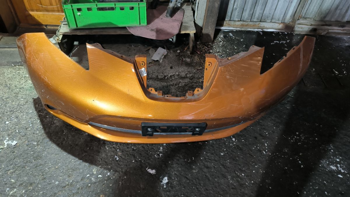 Бампер 62022-3NA0H на Nissan Leaf AZE0 Фото 5