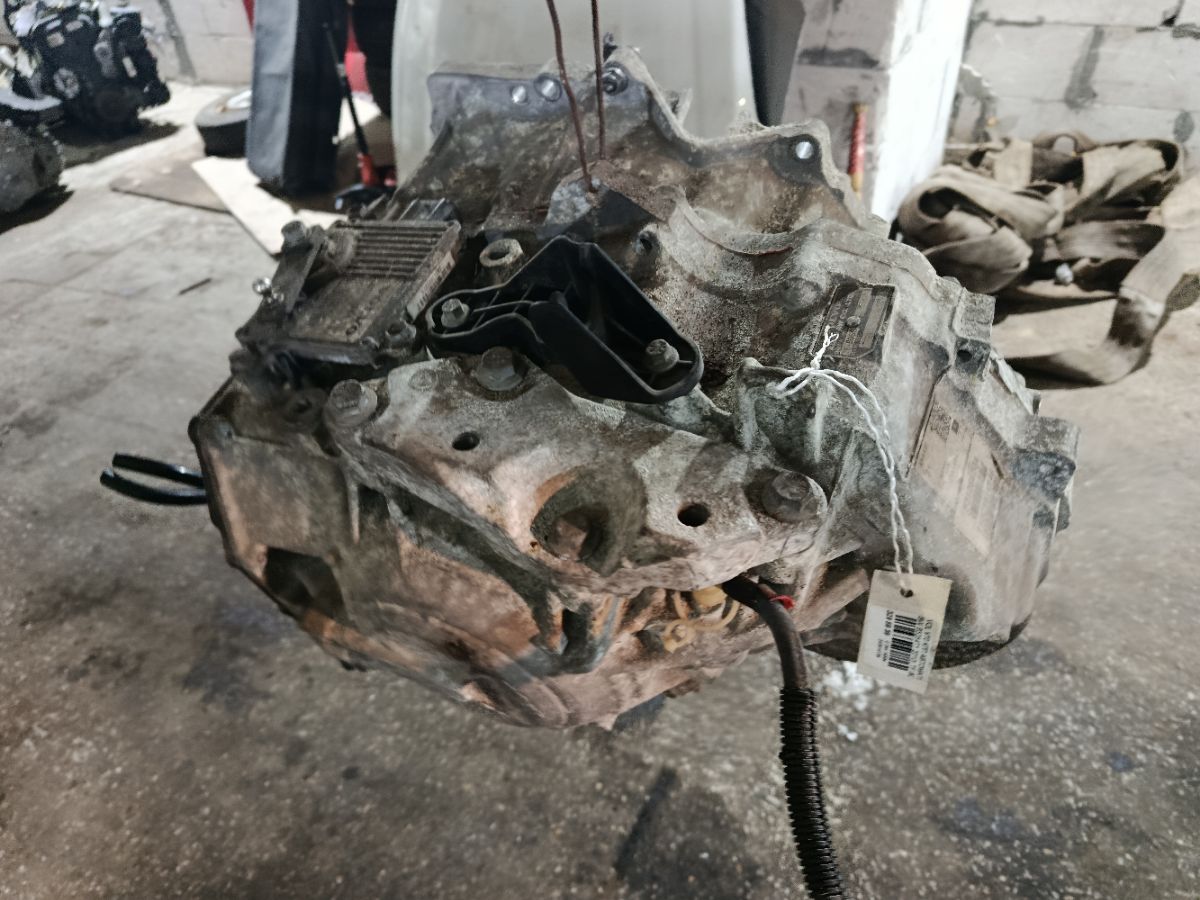 КПП автоматическая на Volvo V70 BW B5254T10 Фото 3