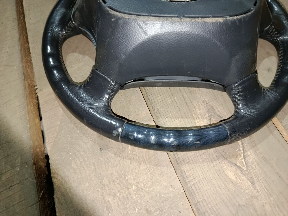 Руль на Toyota Alphard MNH10W Фото 11