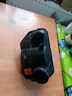 Бачок расширительный 2115000049, A2115000049 на Mercedes-Benz E-Class W211.061 112.913 Фото 6