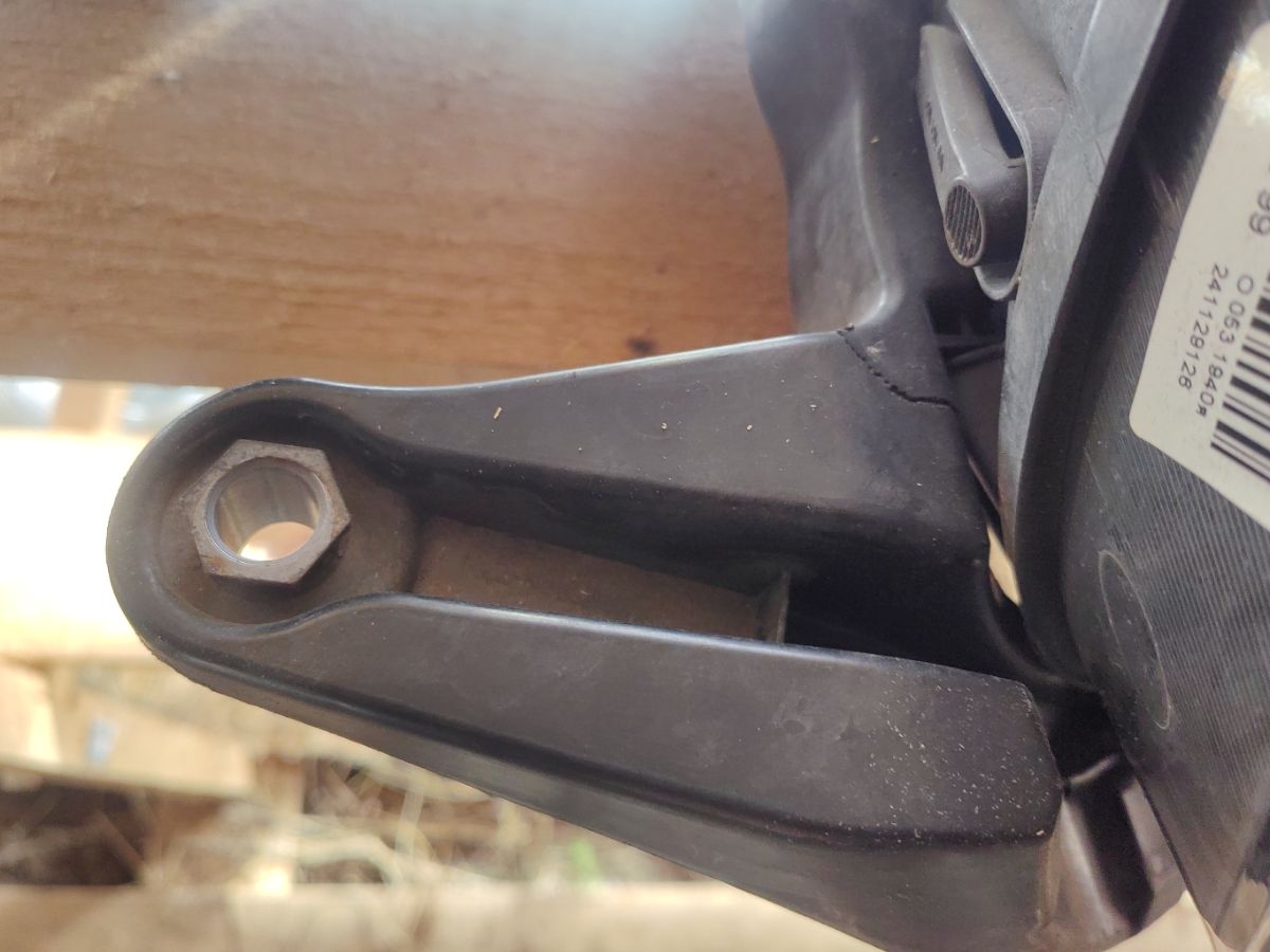 Фара на Volkswagen New Beetle 5C Фото 3