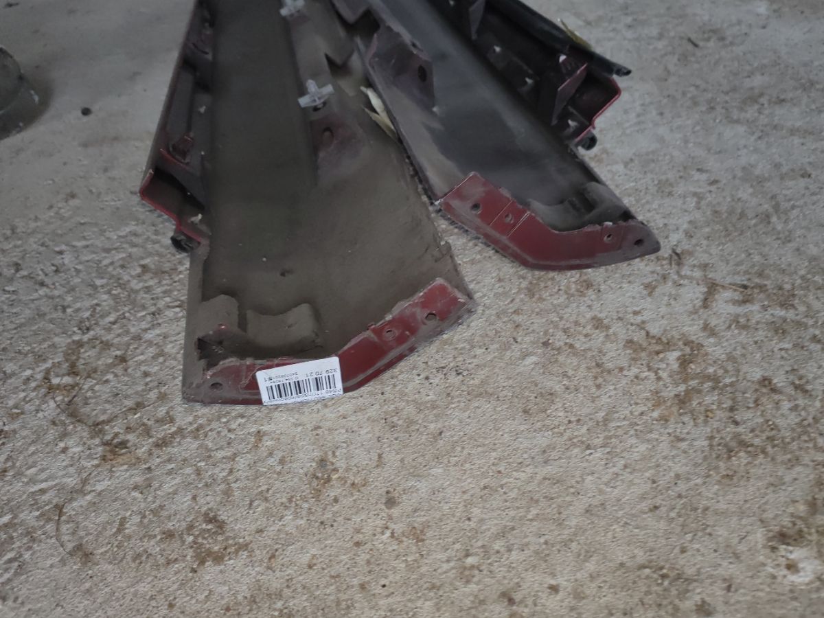 Порог кузова пластиковый ( обвес ) на Volvo S60 FS Фото 14