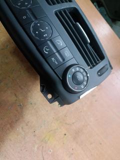 Блок управления климатконтроля 2118300190 на Mercedes-Benz E-Class W211.061 112.913 Фото 16
