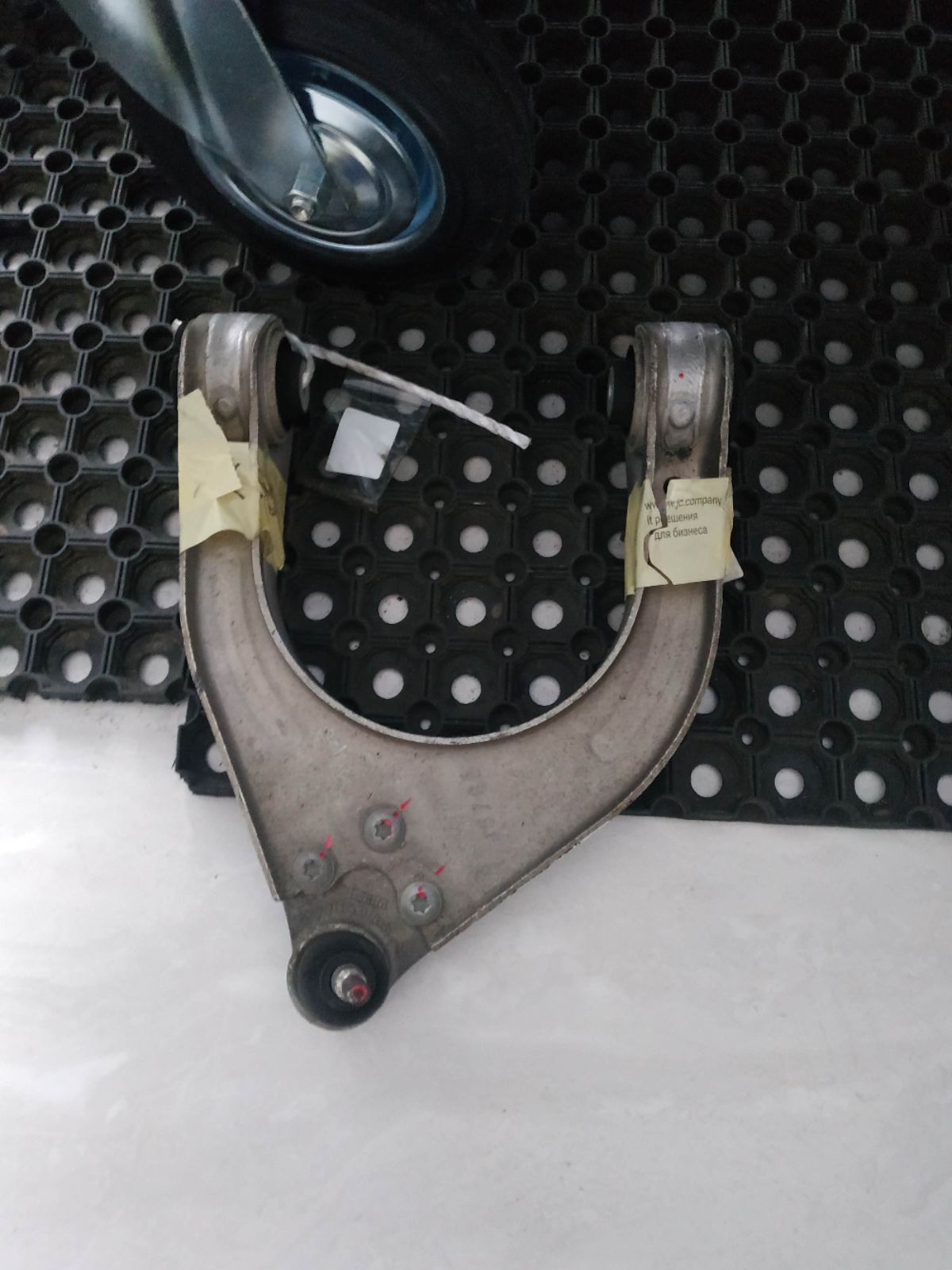 Рычаг A2113306707, A2113300138, A2113308907, A2113309007 на Mercedes-Benz E-Class W211.061 112.913 Фото 6