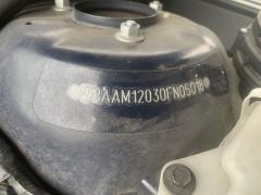 Амортизатор капота на Bmw 3-Series E46 Фото 4